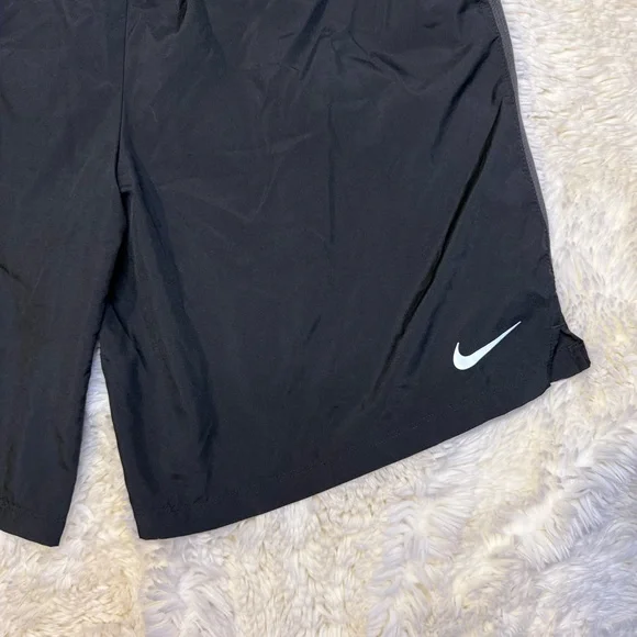 Nike Men's large dri fit Black Athletic Shorts lined 8-1/2” inseam - Picture 2 of 10